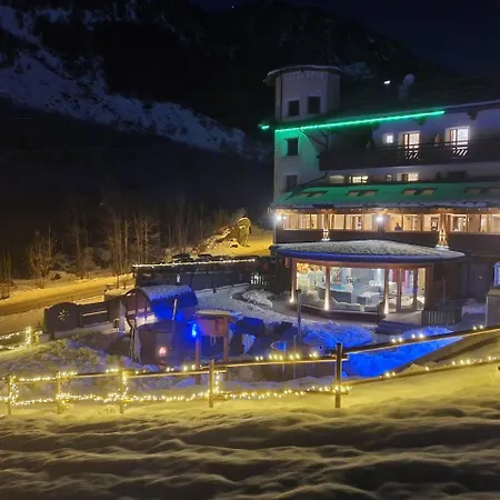 Alps Oriental Wellness Hotell 3*