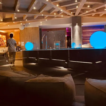 Alps Oriental Wellness Hotel 3*