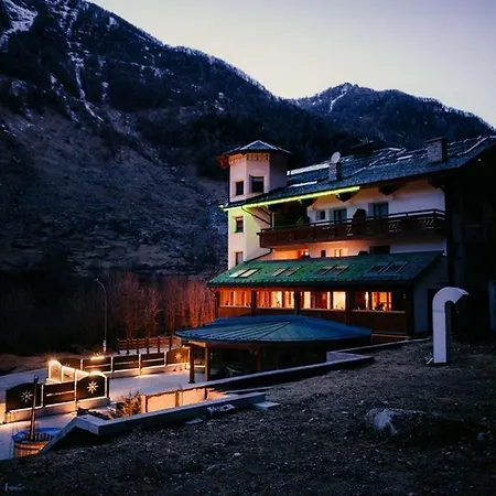 Hotel Alps Oriental Wellness Campodolcino