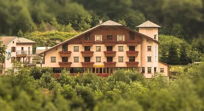 호텔 Alps Oriental Wellness 3*